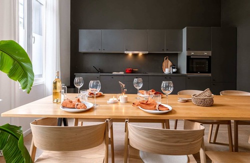 Berchem Apartment | Design apartment with patio near the city center