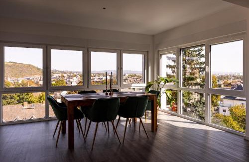 Pellenz Apartment | Modern Apartment with WiFi & Kitchen in Andernach
