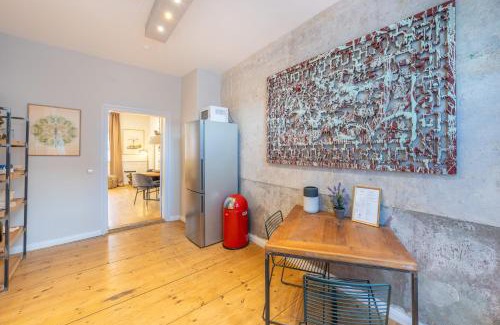 Dutch Quarter Apartment | Stylish Design Apartments in the Heart of Benkert 2