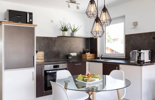 Rappele Apartment | Stylish Apartment "Alpenglühen" Near Breitachklamm Gorge
