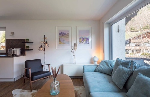 Rappele Apartment | Stylish Apartment "Alpenglühen" Near Breitachklamm Gorge