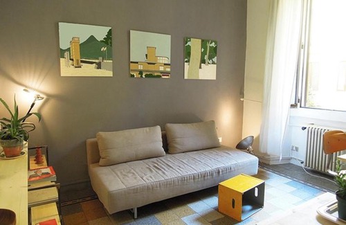 Porta Volta Apartment | Chic Double View Flat: Family-Friendly Comfort Awaits