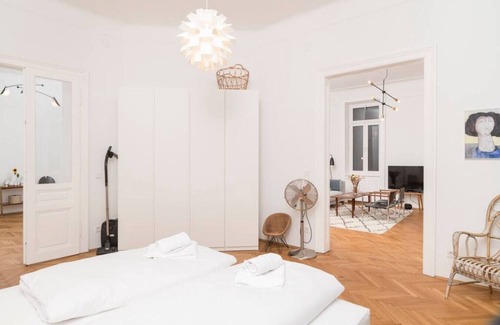 Dobling Apartment | Inviting Design Loft Hohe Warte with Family-Friendly Amenities
