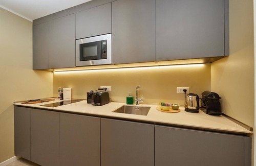 Abbadesse Apartment | Relax and Unwind in the Heart of the City