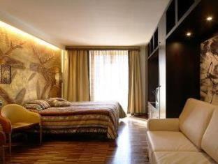 Madonna di Campiglio Hotel | Stylish Design Oberosler Hotel with Spa & Pool Access