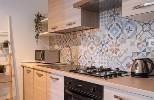Bicocca Apartment | Stylish Suite Near Bicocca University with Kitchen Access