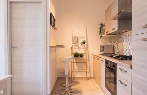 Bicocca Apartment | Stylish Suite Near Bicocca University with Kitchen Access