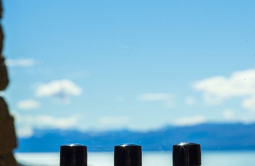 Macrozona Meseta Cerro Calafate Hotel | Stylish Design Suites Calafate with Spa and Pool Access