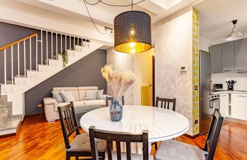 Navigli House | Stylish Villa in Milan’s Navigli Area with Parking & Breakfast