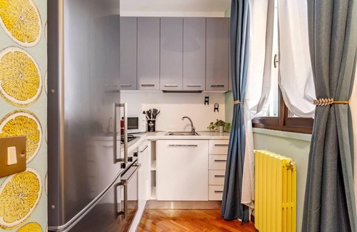 Navigli House | Stylish Villa in Milan’s Navigli Area with Parking & Breakfast