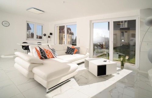 Wernigerode Apartment | Stylish Design Apartments with Hot Tub & Breakfast Included