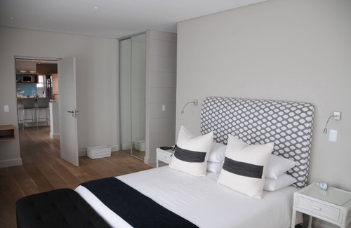 Plettenberg Bay House | Oceanfront Retreat with Spectacular Views & Top Guest Rating