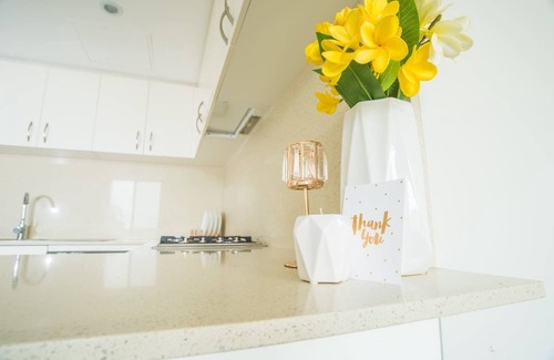 Gordon Apartment | Convenient Home with Kitchen & Breakfast in Gordon