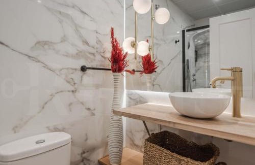 San Felipe Neri Apartment | Minimalist Apartment in Málaga Center - Rated 8.8/10