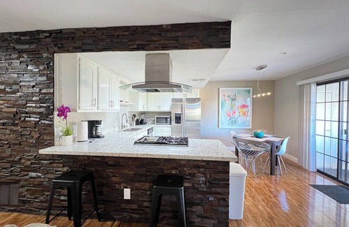 Spring Valley Condo | Experience Fun at Best Vacation Place in Las Vegas!