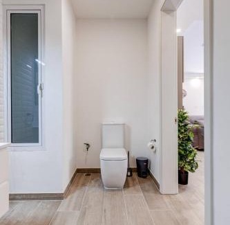 Tal-Ghoqod Apartment | Elegant 1 Bed Maisonette in Swieqi - Rated 9.3/10