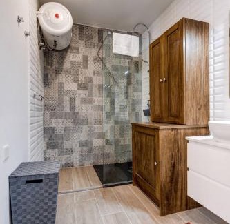 Tal-Ghoqod Apartment | Elegant 1 Bed Maisonette in Swieqi - Rated 9.3/10