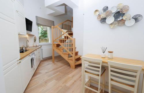 Mitte Apartment | Designer Apartment im Landhausstil