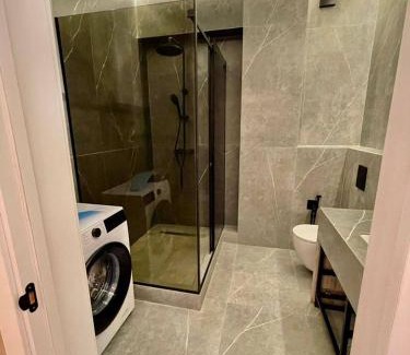 Bishkek Apartment | Modern Apartment Steps from Gum Shopping Center