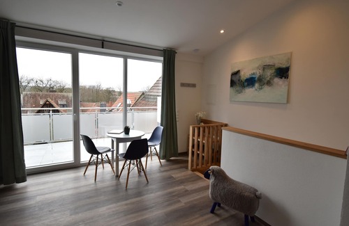 Volkach Apartment | Stylish Apartment with Balcony in Old Town's Heart