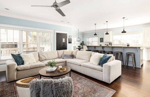 East Side House | Exquisite High-End Design Hotel with Spa in Atlanta