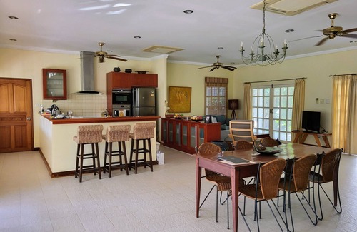Khao Takiab Villa | Beach-Side Villa with Pool, Garden & Oceanfront Bliss