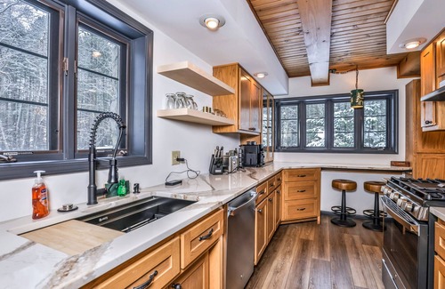Lac du Flambeau House | Designer Cottage on Statenaker Lake with Dock & Trails
