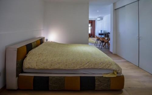 Birgu Apartment | Stylish Designer Finished Studio - Pet Friendly Retreat