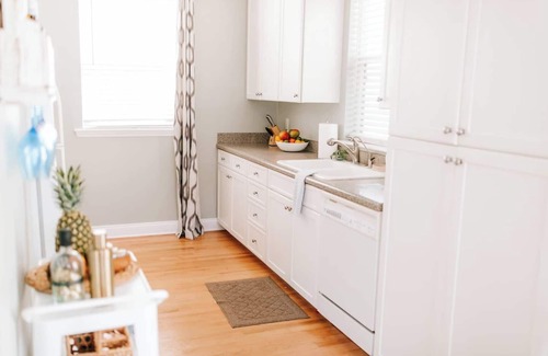 Downtown Dunedin House | Inviting Private Home for 8 - Steps to Downtown & Waterfront