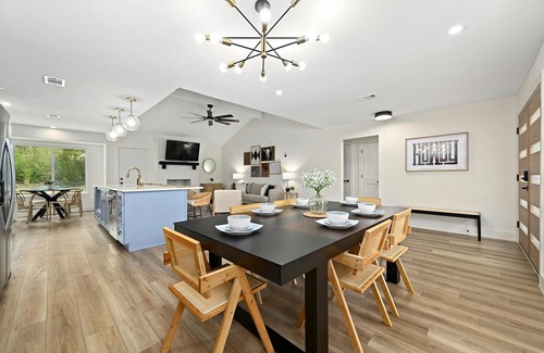 North Austin Civic Association House | Designer Home, Sleep 8, Ask us about FREE add-ons