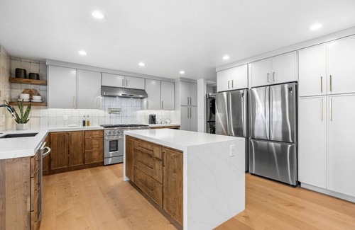 Orchard North House | Canyon View Escape: Hot Tub, 2 Masters & Top-Rated Comfort