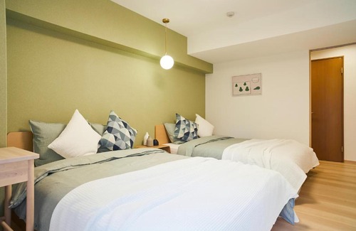 Hyakunincho Apartment | Stylish 2-Bedroom Apartment Near Shin-Okubo Station