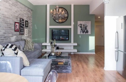 Ramat Hasharon House | Modern Beachside Retreat with Family-Friendly Amenities