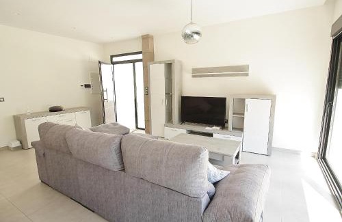 La Siesta Villa | Designer Villa with pool