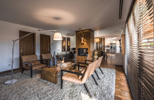 Fernao Ferro Villa | Elegant Villa with Private Pool and Ocean Views near Sesimbra