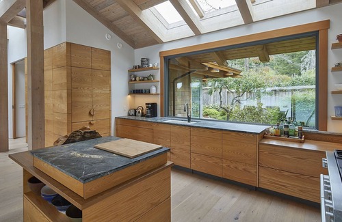 Salt Spring Island House | Designer Waterfront Home on Salt Spring Island