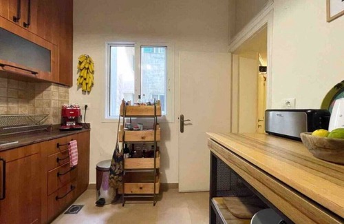 Beirut Central District Apartment | Stylish 1BR Apartment in Vibrant Gemmayzeh Neighborhood