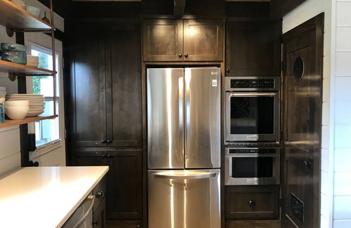 Silver Creek House | Beautiful Lake View Getaway Between Seattle and Portland
