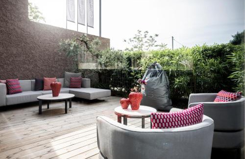 Caldaro Sulla Strada del Vino Hotel | Experience Designhotel Gius La Residenza with Ocean Views