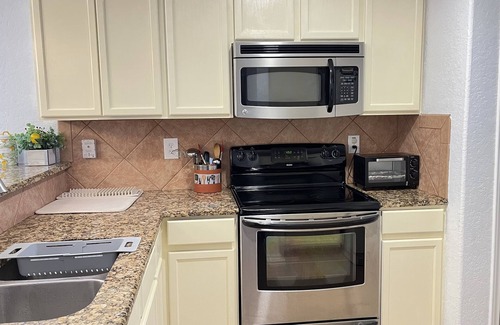 San Antonio House | Charming Home Near Sea World with Family-Friendly Amenities