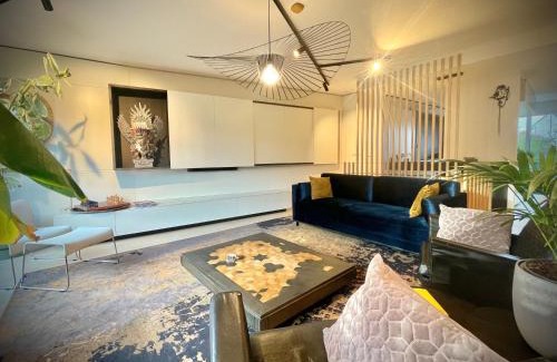 Sint-Amandsberg Apartment | Inviting Desk Till Dawn: 4-Star Family-Friendly Retreat