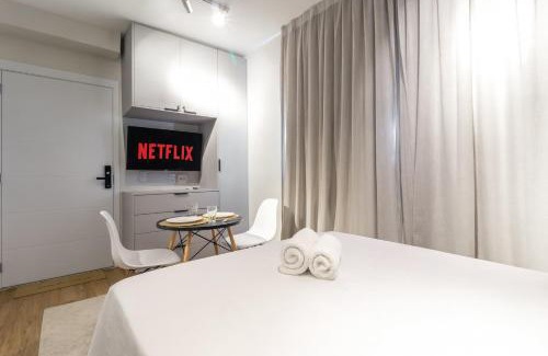 Belenzinho Apartment | Stylish Studio near Metrô Belém with Air Conditioning