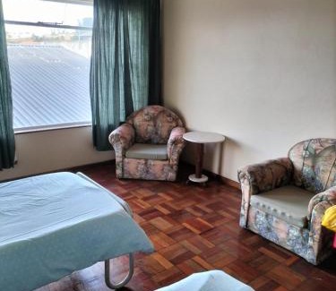 Despatch Apartment | Comfortable Despatch Self Catering Apartments for Families