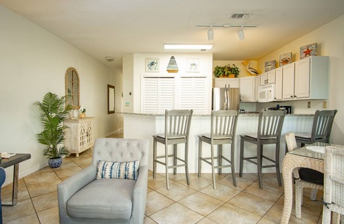 Holiday Isle Condo | Unforgettable Stays at Sandpiper Cove #9223 in Destin