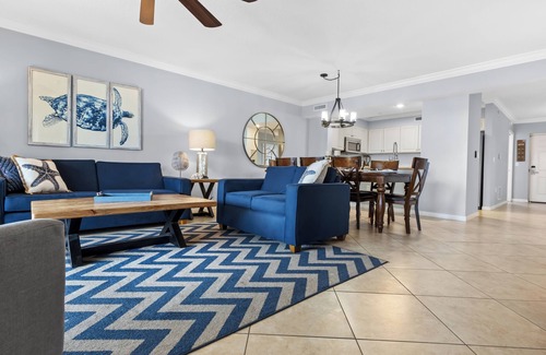 Destin Condo | Beachfront Bliss at Destin West Heron 607 - Guest Rated 9.8