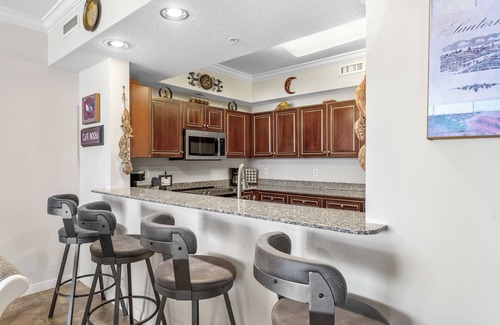 Fort Walton Beach Cottage | Osprey PH02 at Destin West: Oceanfront Retreat with Hot Tub