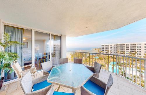 Fort Walton Beach Apartment | Family-Friendly Destin West Resort with Pool & Hot Tub