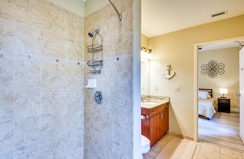 National Gardens Condo | Destination Daytona Vacation Rental: Pool, Spa & Beach Access