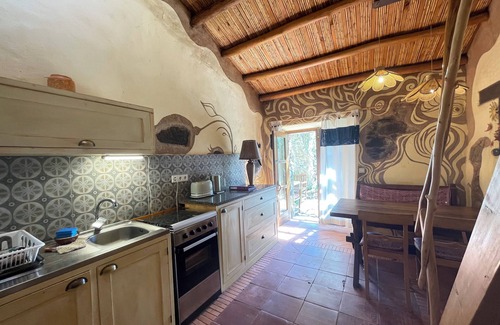 Lagos Apartment | Ideal Retreat for Couples, Surfers, and Nature Enthusiasts