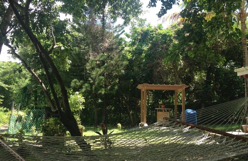 Josiah's Bay Cottage | Relaxation Awaits: Oceanfront Spa & Breakfast Included